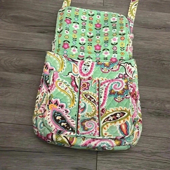 Vera Bradley  Crossbody Messenger "Tutti Frutti" Retired Patterns Bag - Picture 5 of 12
